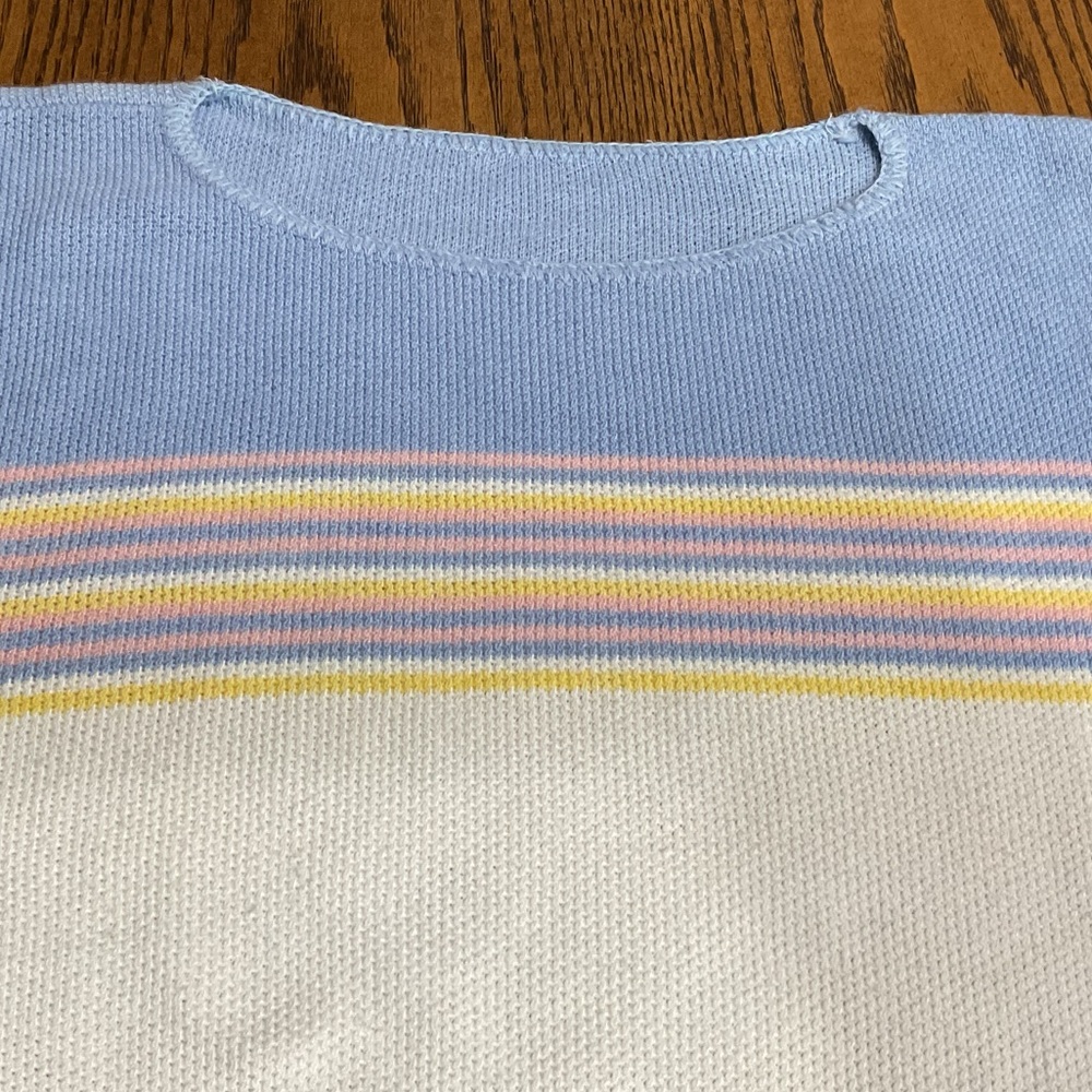 Cute Blue, White, Yellow & Peach short sleeve sweater S
